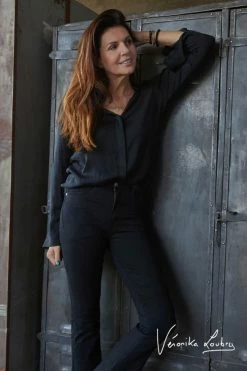 LE TEMPS DES CERISES Trompette By Véronika Loubry Jeans Noir N°0 -Le Temps des Cerises Soldes Magasin 212 jftromp0wblakve 0001 imaged1