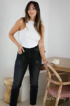 LE TEMPS DES CERISES COLLAB @YAELLE_HENRY Henry 400/17 Mom Taille Haute 7/8ème Jeans Noir N°1 -Le Temps des Cerises Soldes Magasin 222 jf417basw1402ya 0403 imaged1
