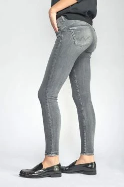 LE TEMPS DES CERISES Jarry Pulp Slim 7/8ème Jeans Gris N°3 9 LE TEMPS DES CERISES Jarry Pulp Slim 7/8ème Jeans Gris N°3 -Le Temps des Cerises Soldes Magasin 222 jfjarry0w5069 0003 imaged1
