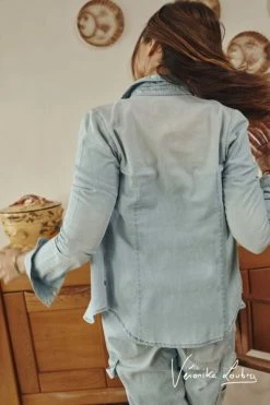 LE TEMPS DES CERISES Chemise En Jeans Nude Bleue By Véronika Loubry -Le Temps des Cerises Soldes Magasin 231 fnude000w1313ve 3001 imaged1