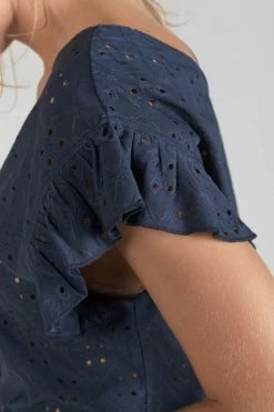 LE TEMPS DES CERISES Top Pedrina Ajouré Bleu Marine -Le Temps des Cerises Soldes Magasin 231 fpedrina00000mc 3221 imaged1