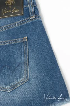 LE TEMPS DES CERISES Short Court Véronika En Jeans Bleu By Véronika Loubry -Le Temps des Cerises Soldes Magasin 231 jfone000wl192ve 3001 imaged8