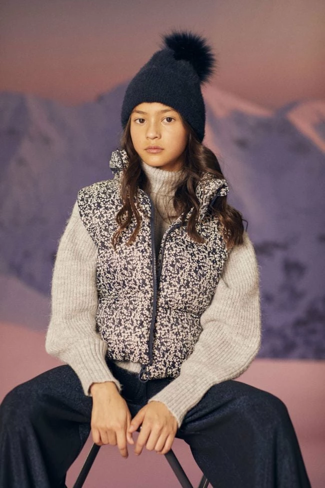 LE TEMPS DES CERISES Doudoune Sans Manches Wynagi à Motif Floral Bleu Nuit Et Blanc 1 LE TEMPS DES CERISES Doudoune Sans Manches Wynagi à Motif Floral Bleu Nuit Et Blanc