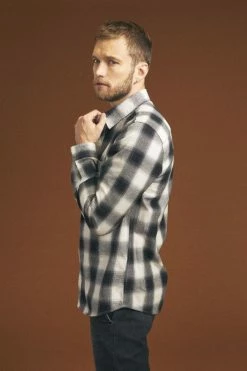 Le Temps des Cerises Soldes Magasin 29 LE TEMPS DES CERISES Chemise Nima à Carreaux Noirs Et Beige