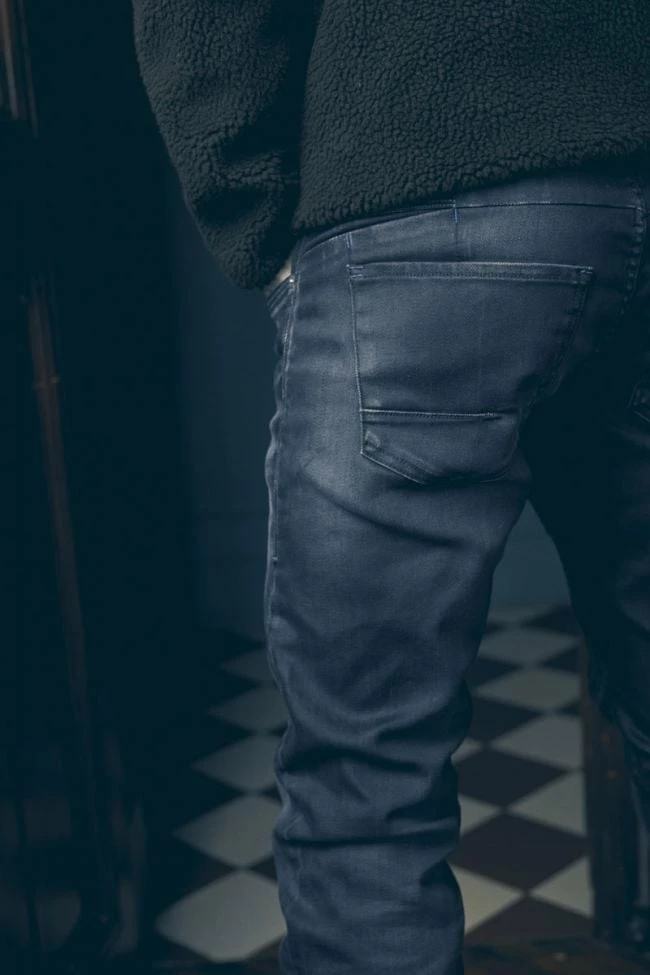 LE TEMPS DES CERISES Musset 700/11 Adjusted Jeans Enduit Bleu-noir N°3 1 LE TEMPS DES CERISES Musset 700/11 Adjusted Jeans Enduit Bleu-noir N°3