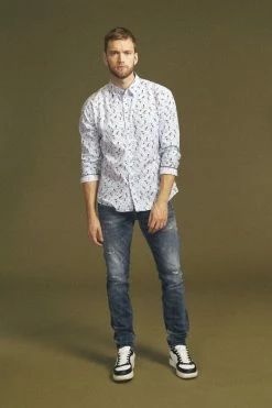 LE TEMPS DES CERISES Oberkampf 700/11 Adjusted Jeans Destroy Bleu N°3